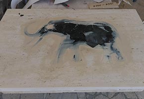 Tavolo intarsio elefante